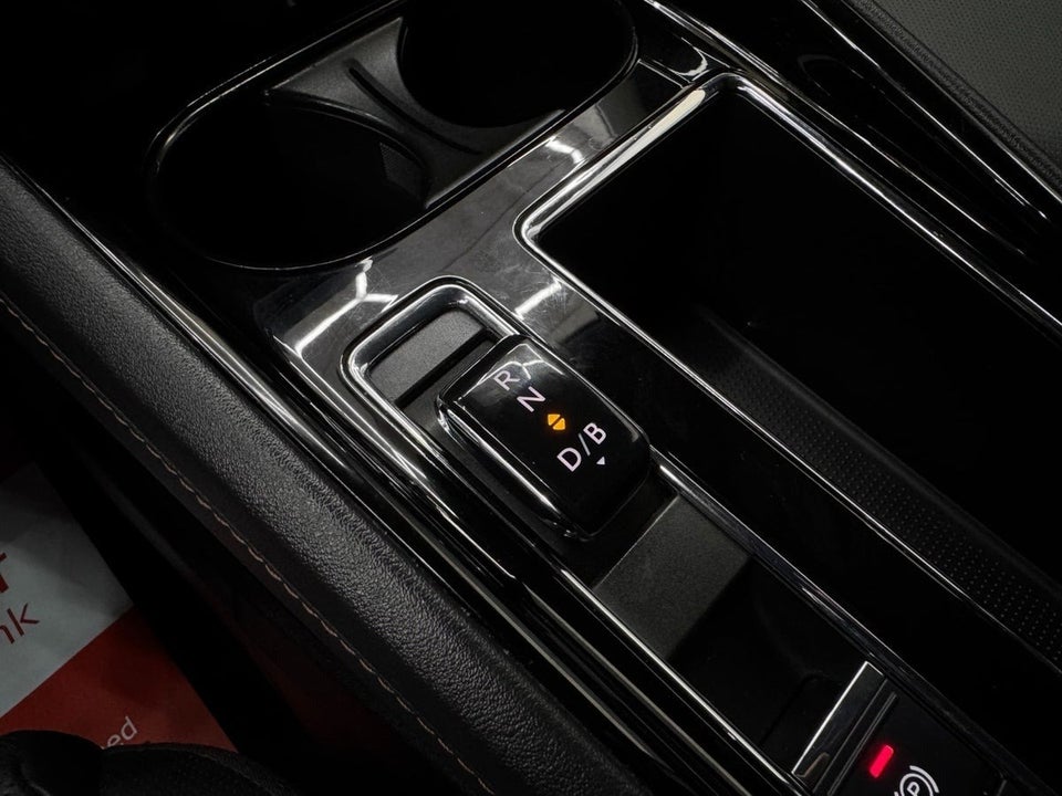 Skoda Enyaq 80 iV Suite 5d