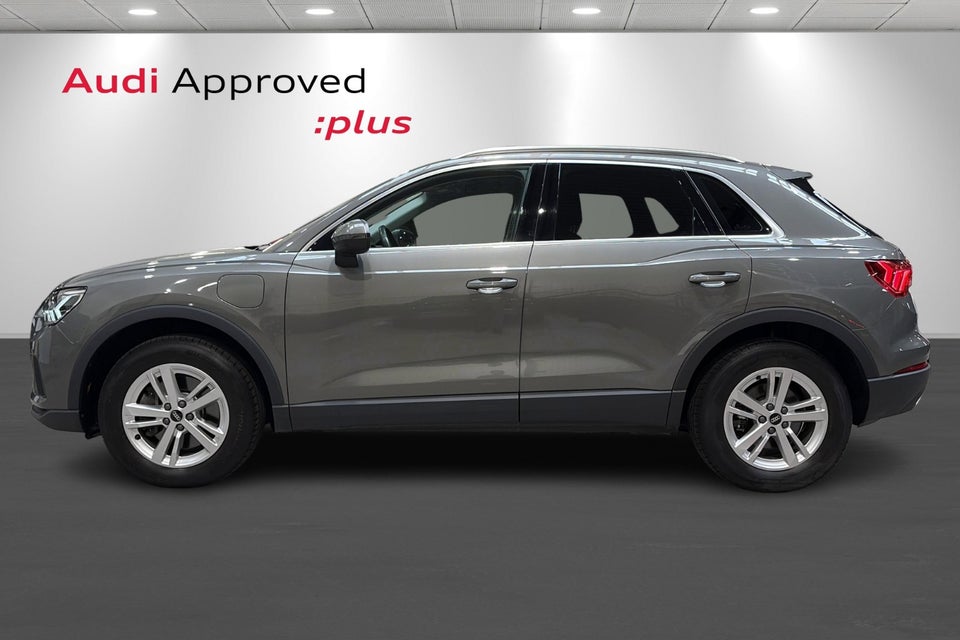 Audi Q3 45 TFSi e Attitude plus S-tr. 5d