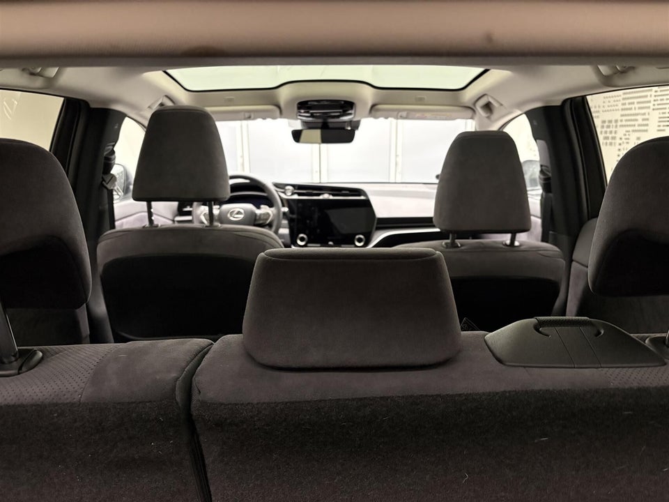 Lexus RZ300e Luxury 5d