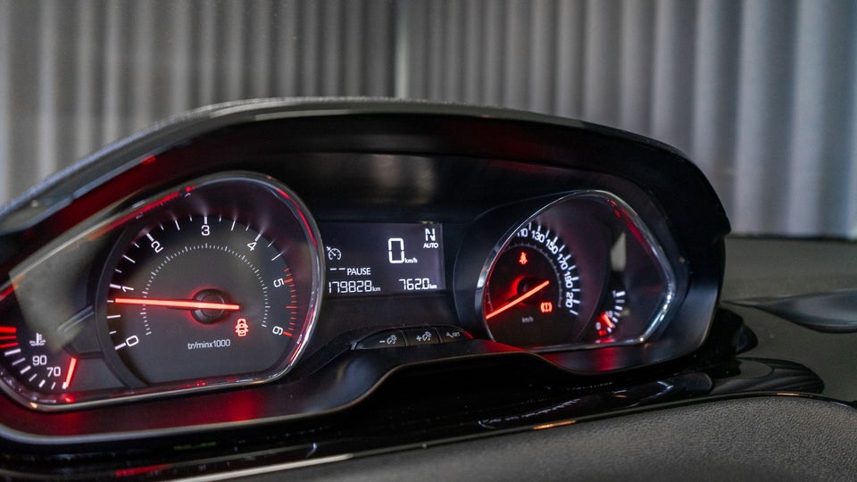 Peugeot 208 1,4 e-HDi 68 Access ESG 5d