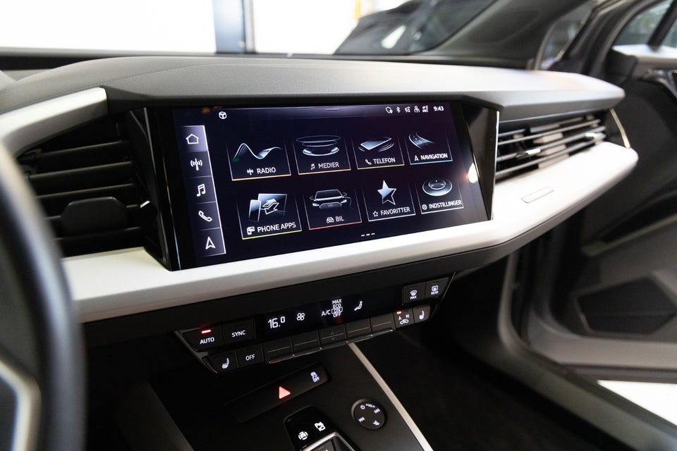 Audi Q4 e-tron 45 Attitude 5d