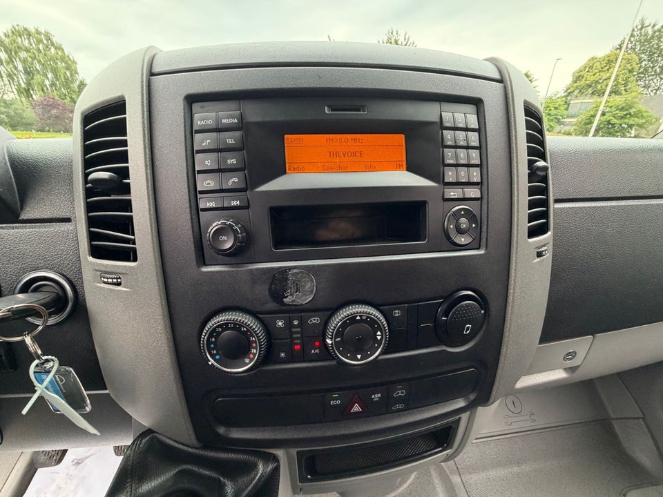 Mercedes Sprinter 316 2,2 CDi R2 Kassevogn 5d