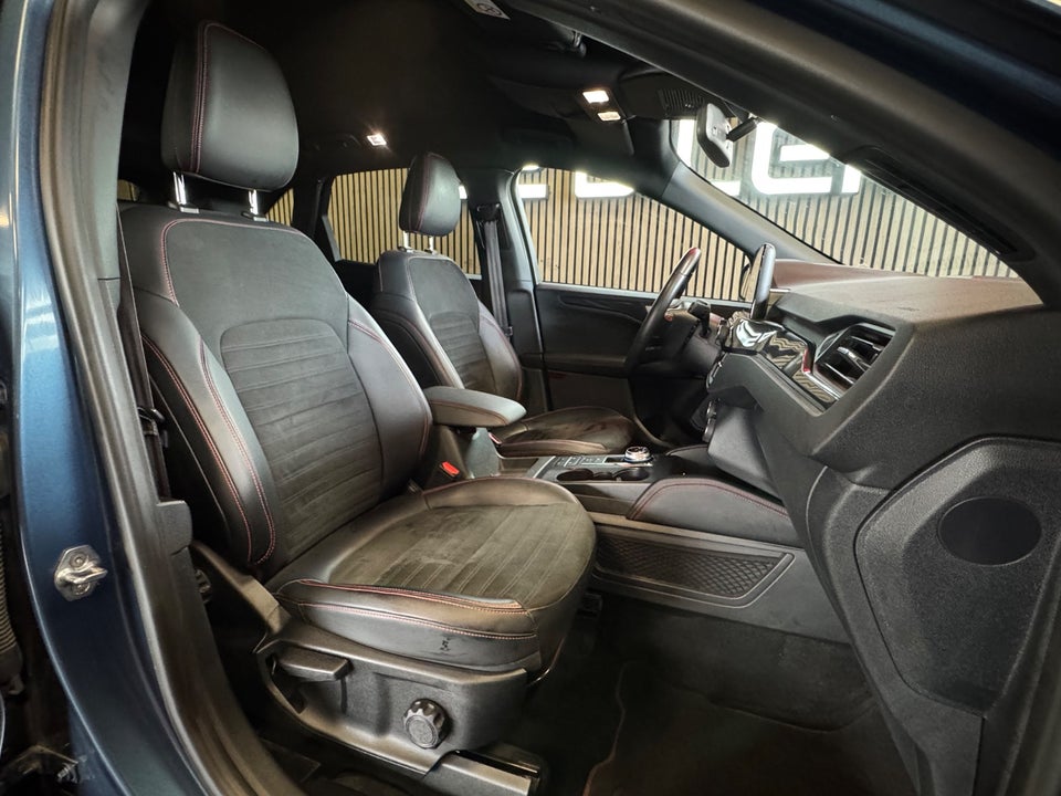 Ford Kuga 2,5 PHEV ST-Line X CVT 5d