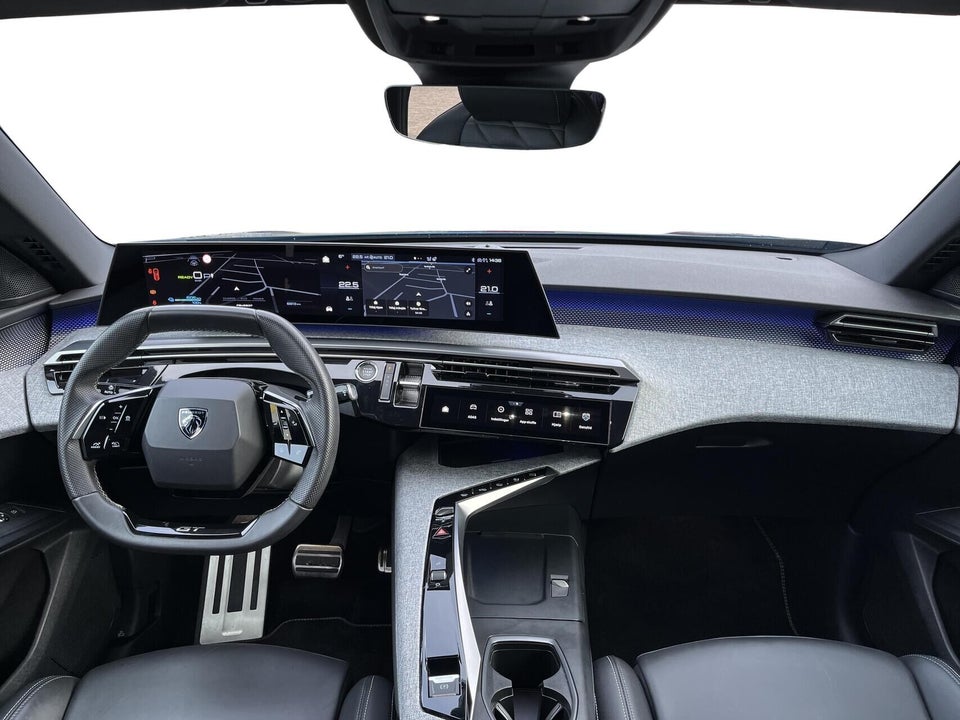 Peugeot e-3008 77 GT 5d