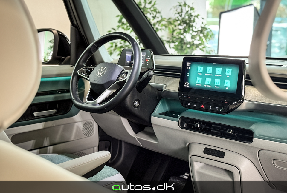 VW ID.Buzz 77 Pro SWB 5d