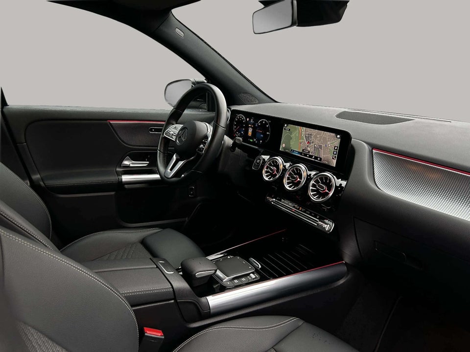 Mercedes EQA250+ Progressive 5d