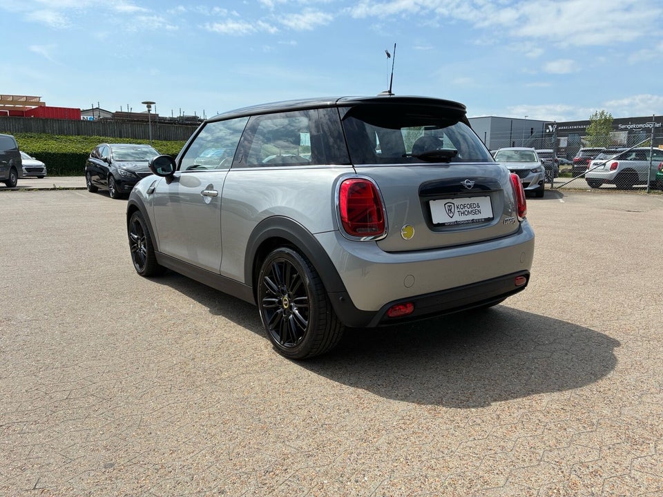 MINI Cooper SE Maximise 3d