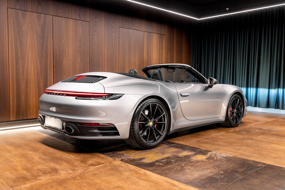 Porsche 911 Carrera 4S 3,0 Cabriolet PDK 2d