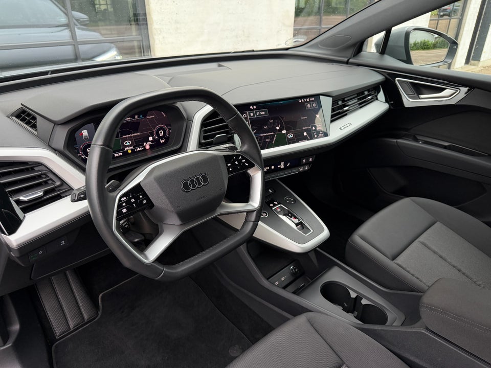 Audi Q4 e-tron 45 Attitude 5d