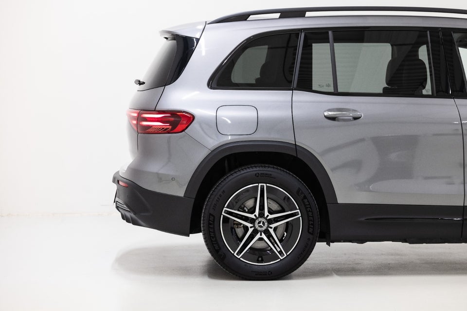 Mercedes EQB250+ AMG Advance Plus 5d