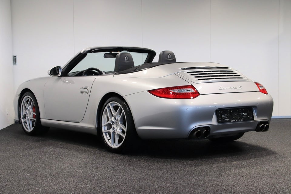 Porsche 911 Carrera S 3,8 Cabriolet PDK 2d