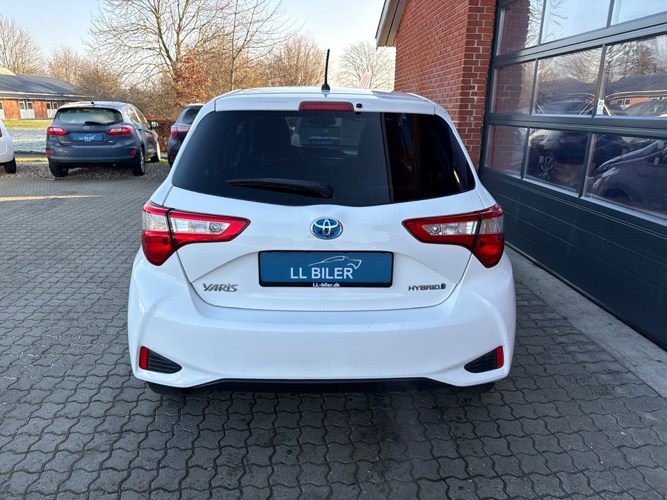Toyota Yaris 1,5 Hybrid H2 Premium e-CVT 5d