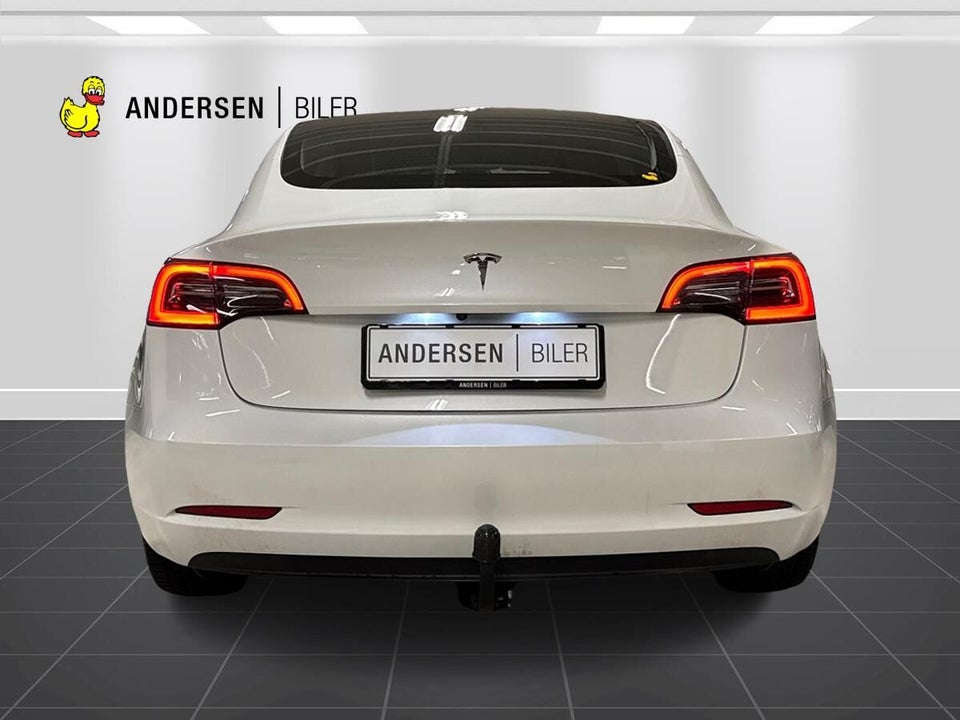 Tesla Model 3 Long Range RWD 4d