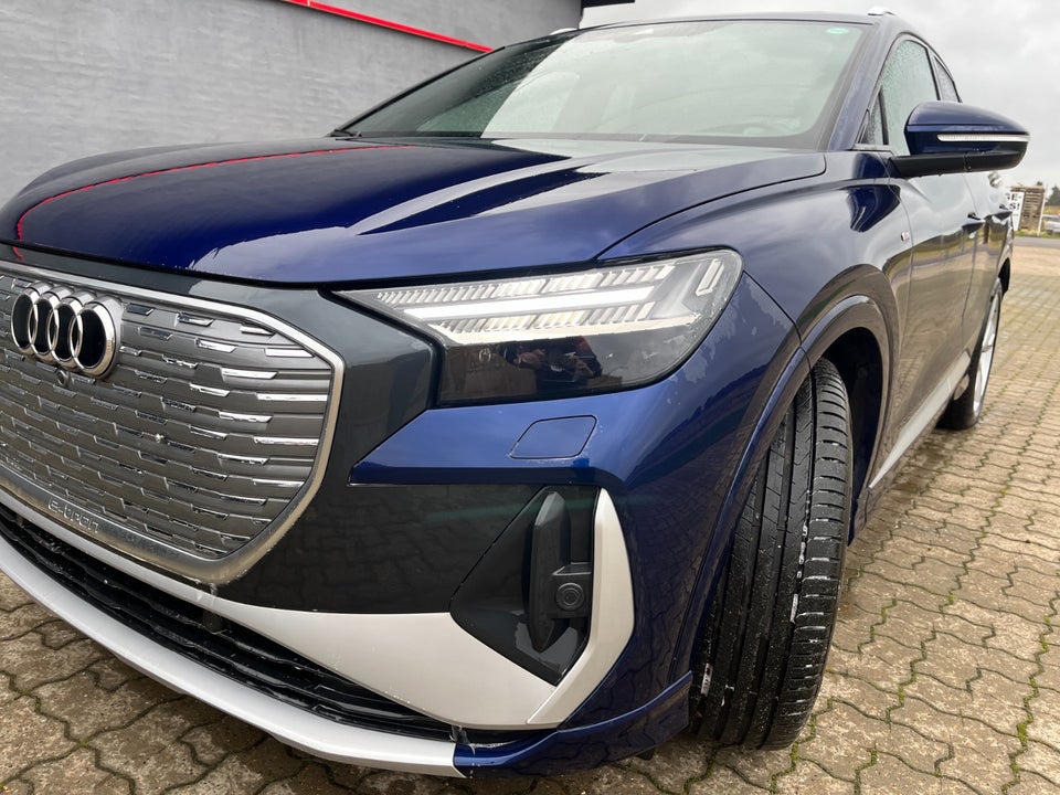 Audi Q4 e-tron 40 S-line 5d