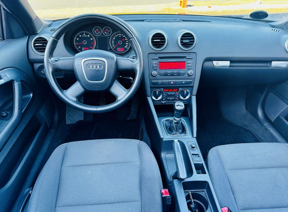 Audi A3 1,8 TFSi Ambition Cabriolet 2d