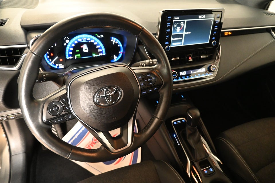 Toyota Corolla 1,8 Hybrid Active Premium Touring Sports MDS 5d