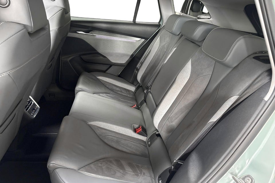 Skoda Enyaq 80 iV Lounge 5d