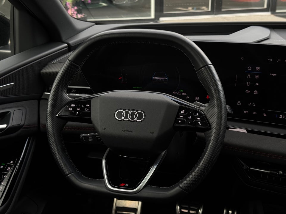 Audi Q6 e-tron Edition One S-line quattro 5d