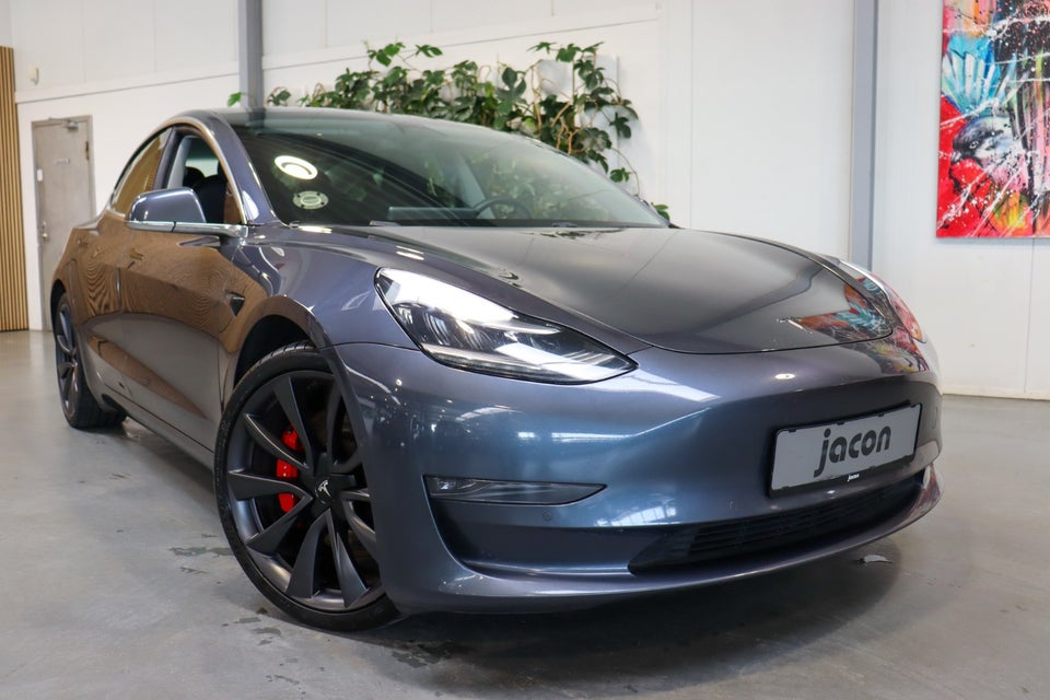 Tesla Model 3 Performance AWD 4d