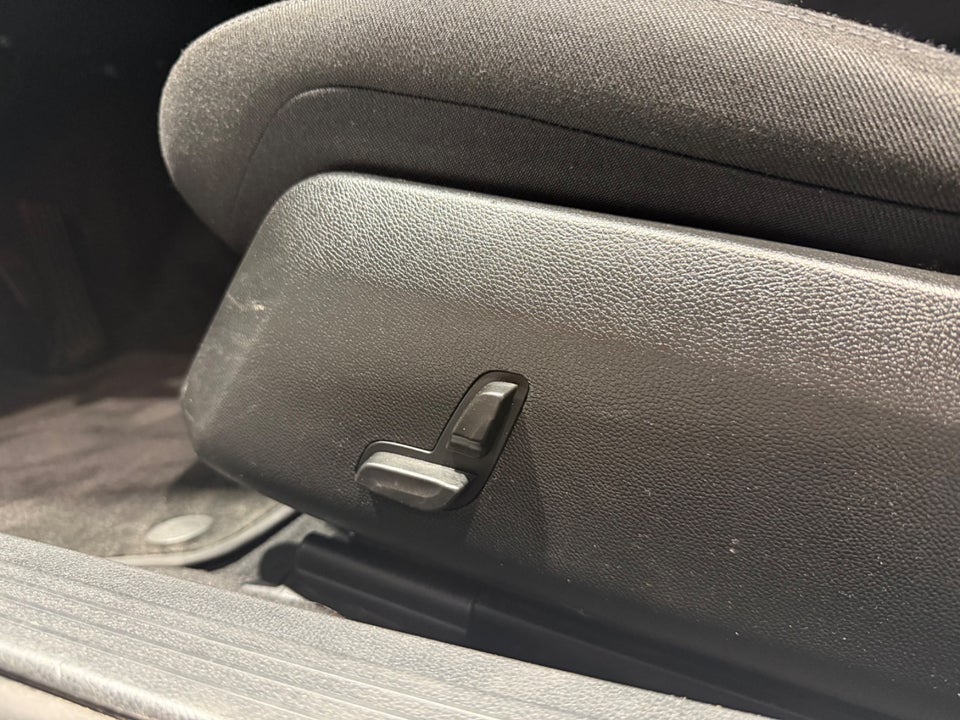 Mercedes E200 2,2 CDi aut. BE 4d