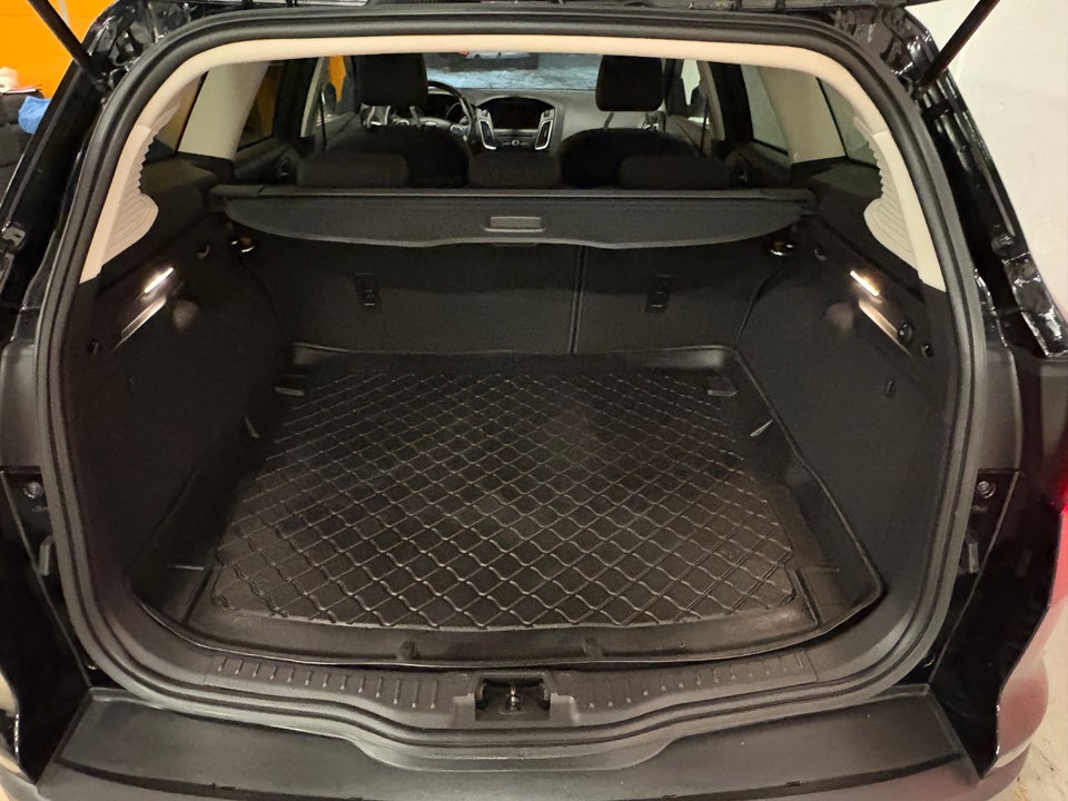 Ford Focus 1,0 SCTi 125 Titanium stc. 5d