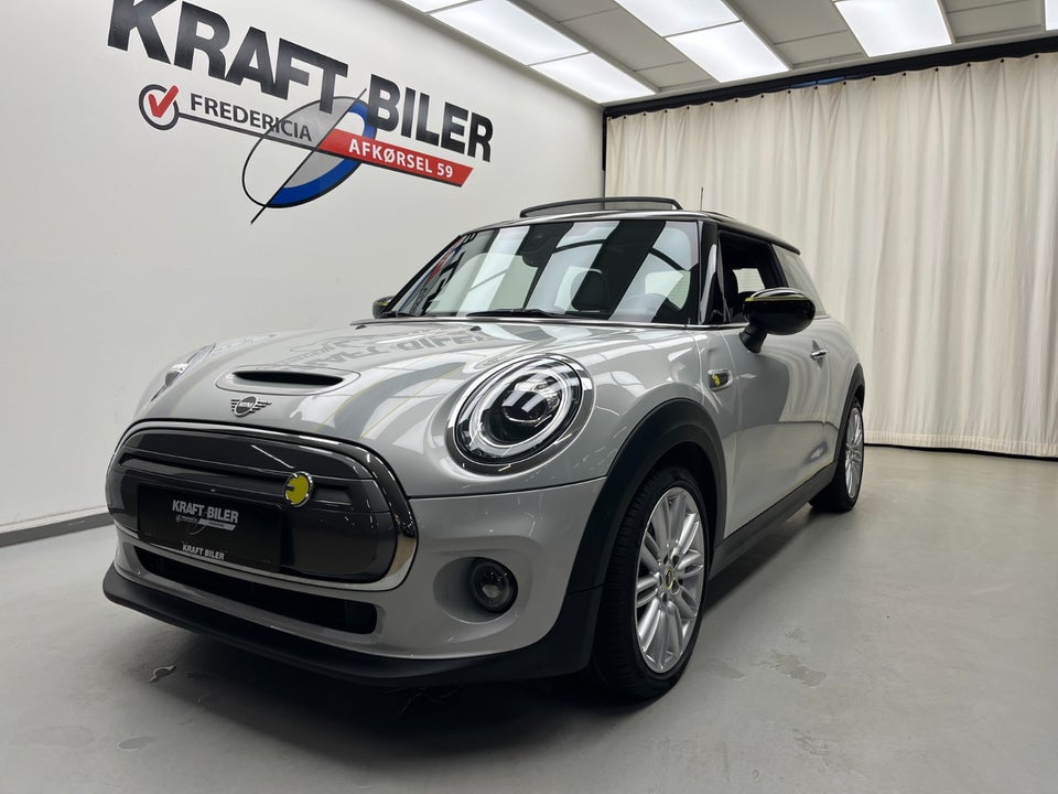 MINI Cooper SE Trim M Greenwich 3d