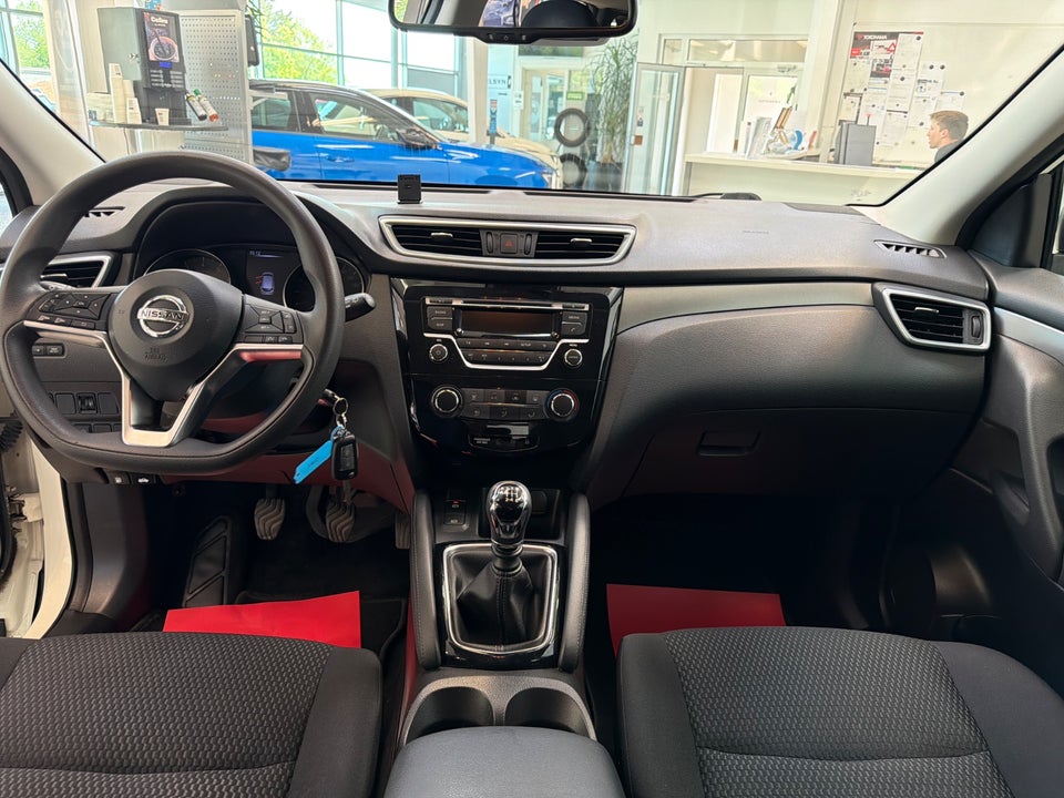 Nissan Qashqai 1,3 Dig-T 140 Visia 5d