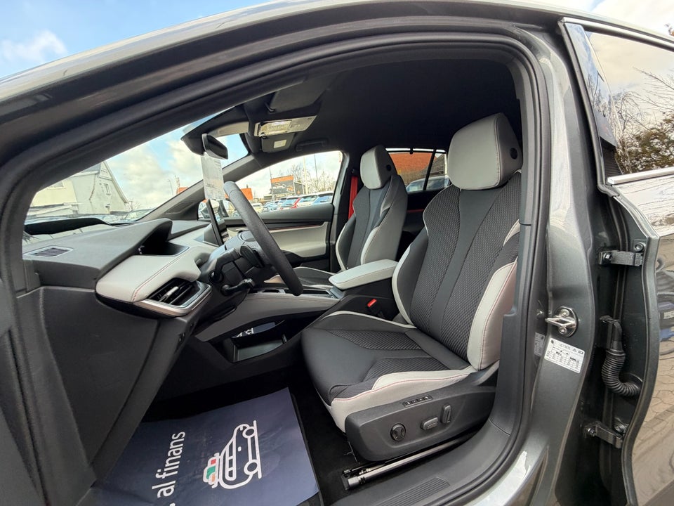 Skoda Elroq 85 iV Advanced 5d
