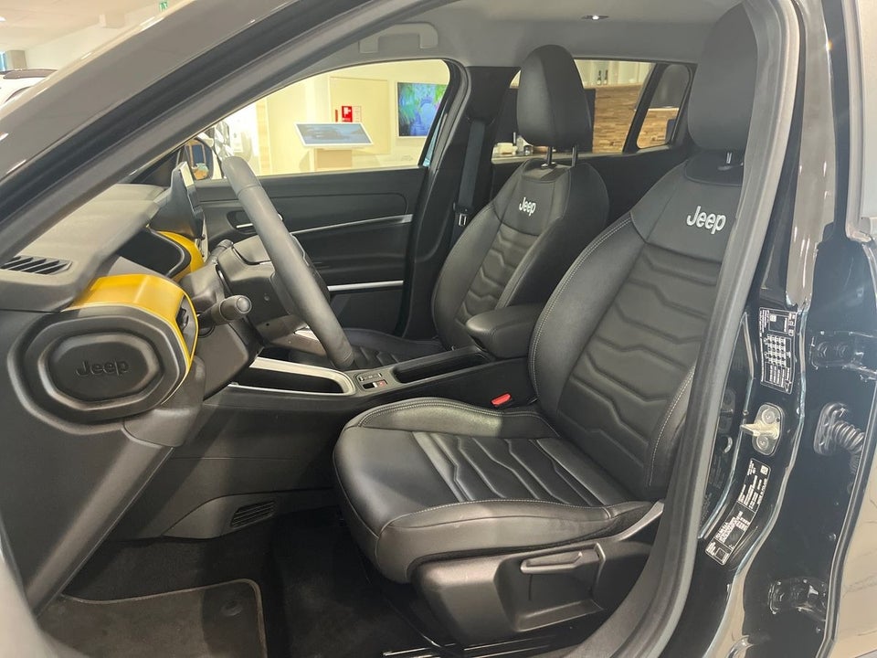 Jeep Avenger 54 Summit 5d