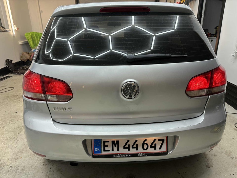 VW Golf VI 1,6 TDi 105 BlueMotion 5d