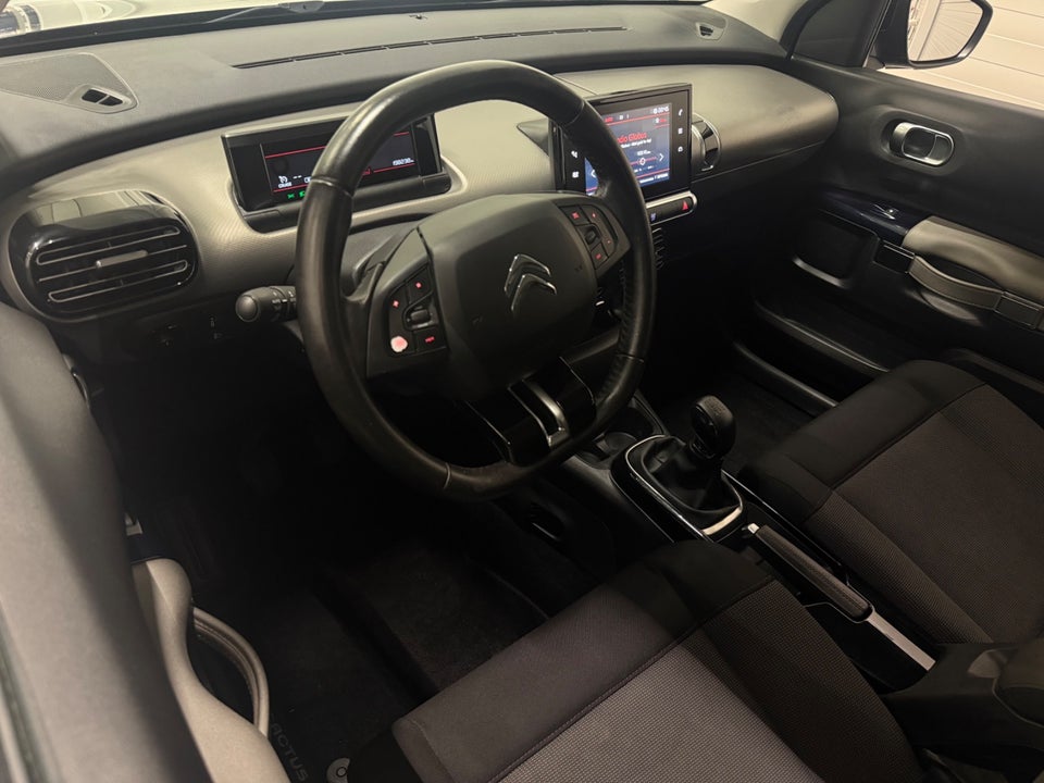 Citroën C4 Cactus 1,5 BlueHDi 100 Iconic 5d