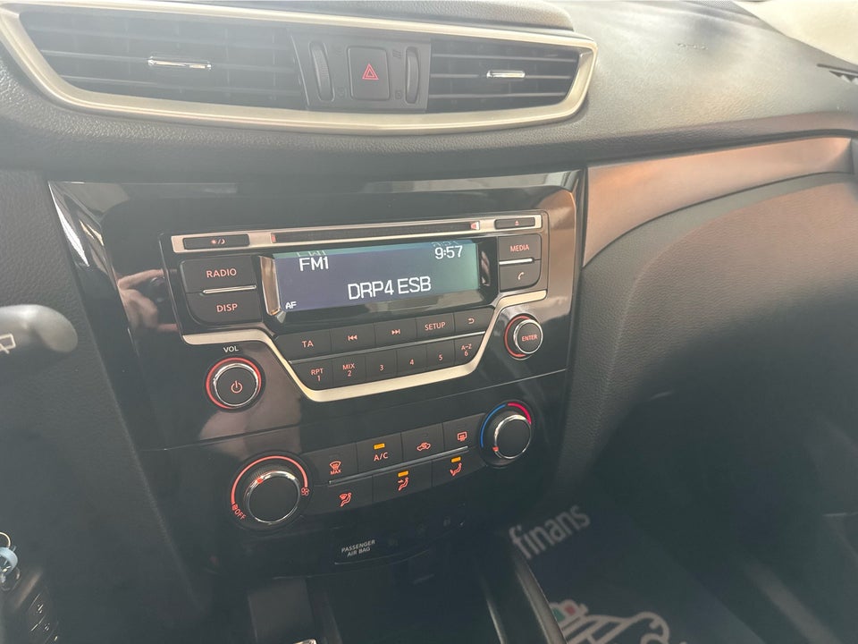 Nissan Qashqai 1,2 Dig-T 115 Visia 5d
