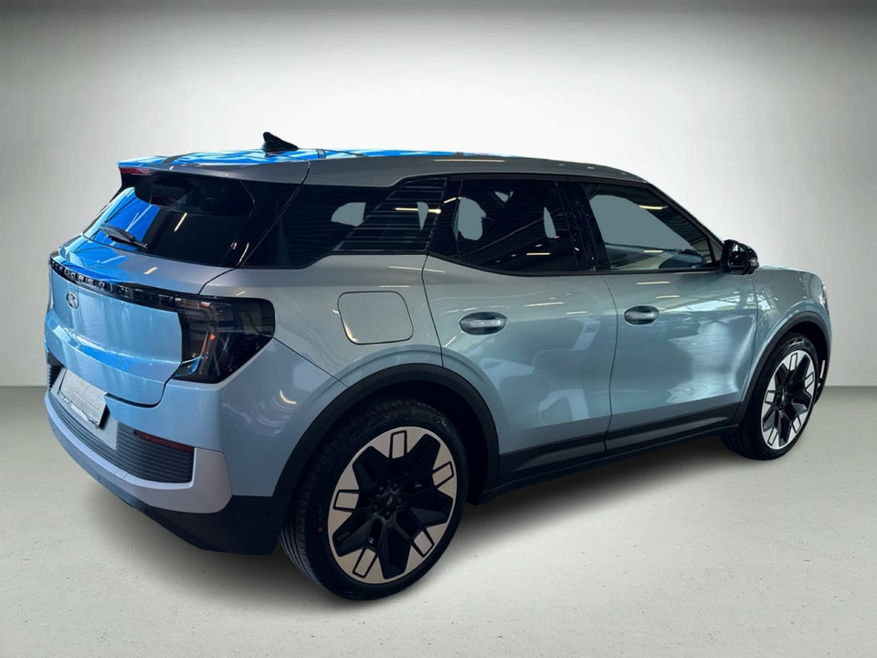 Ford Explorer 82 Premium Extended Range 5d