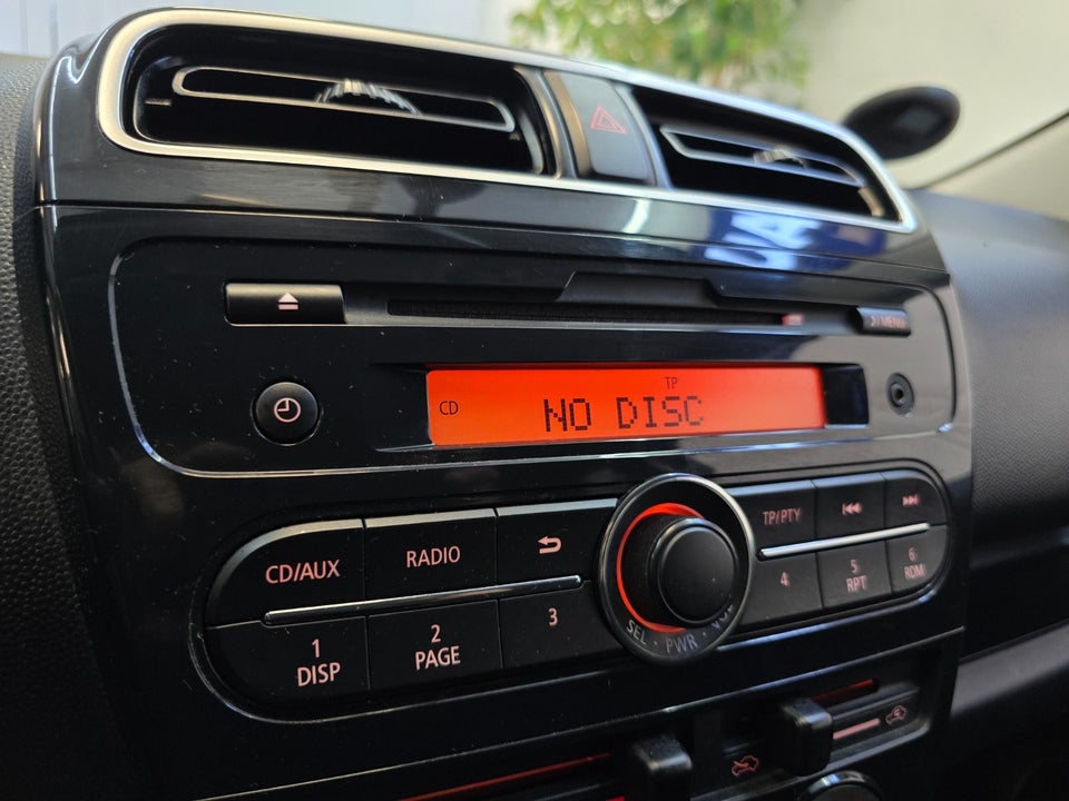 Mitsubishi Space Star 1,2 Invite 5d