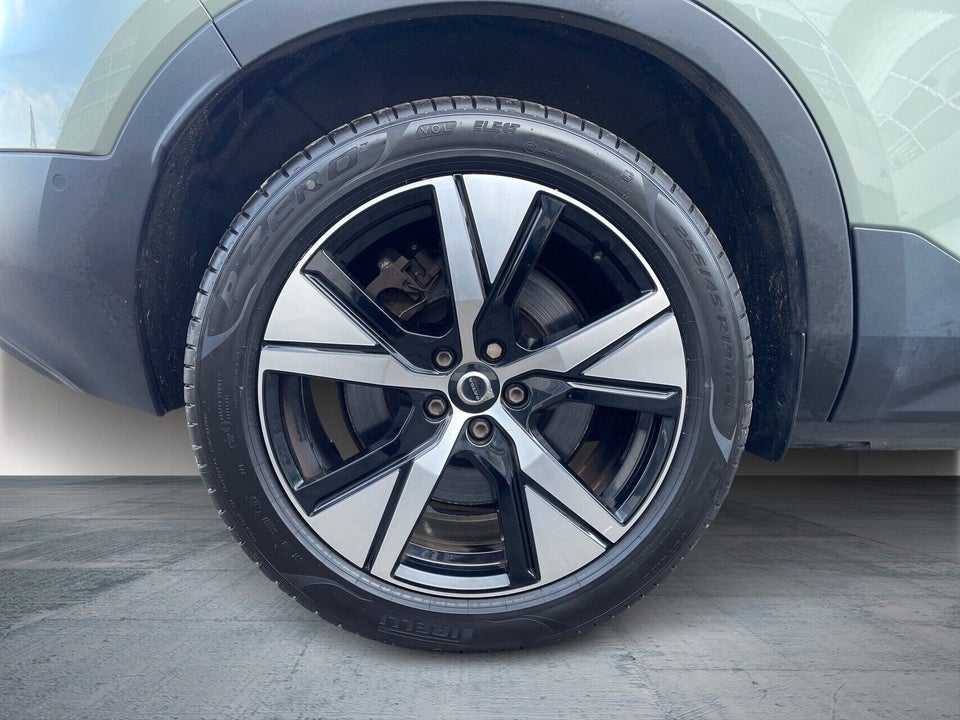 Volvo XC40 P6 ReCharge Pro 5d