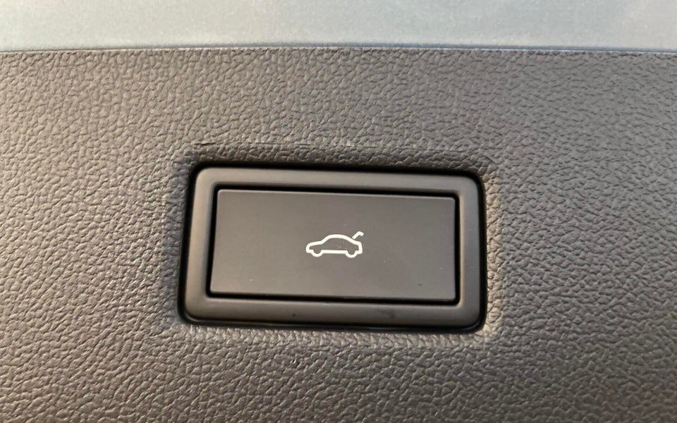 Ford Explorer 82 Select Extended Range 5d