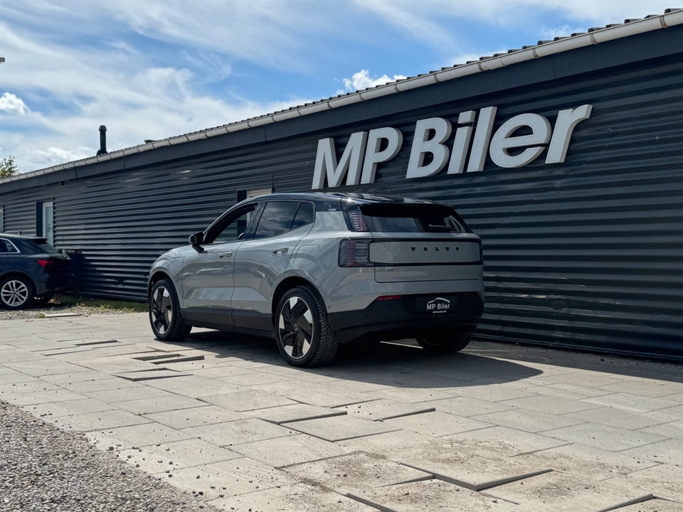 Volvo EX30 Extended Range Ultra 5d