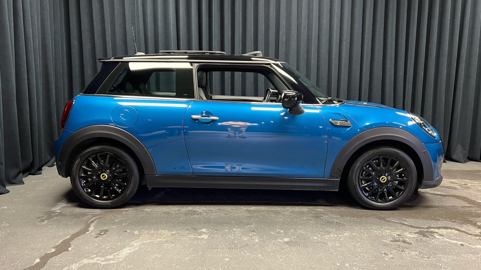 MINI Cooper SE Edition Premium Plus 3d
