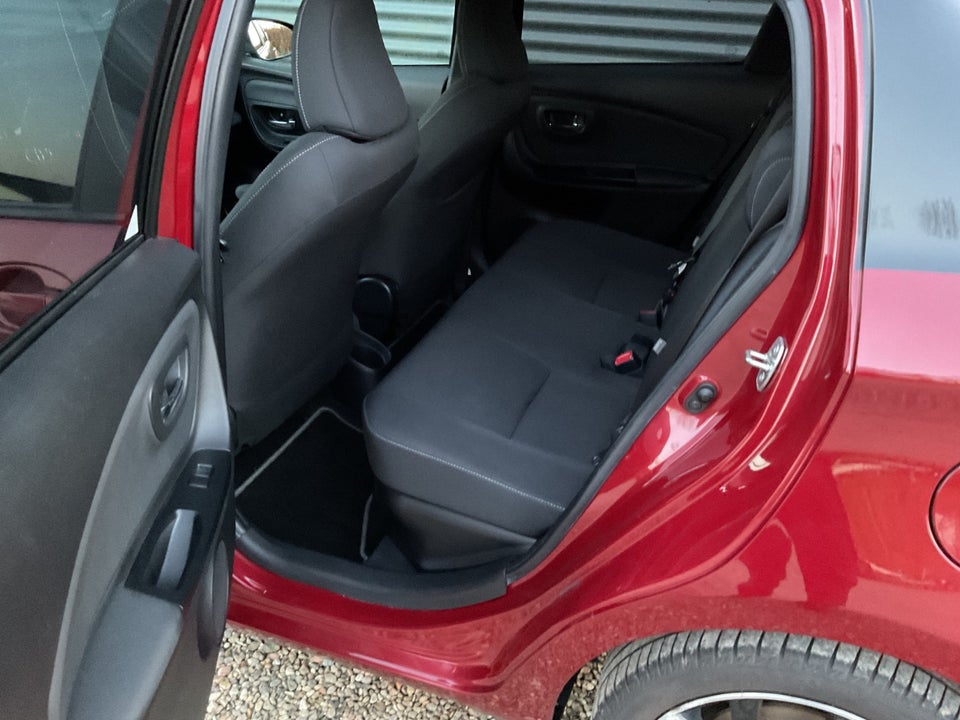 Toyota Yaris 1,5 Hybrid H2 Style e-CVT 5d