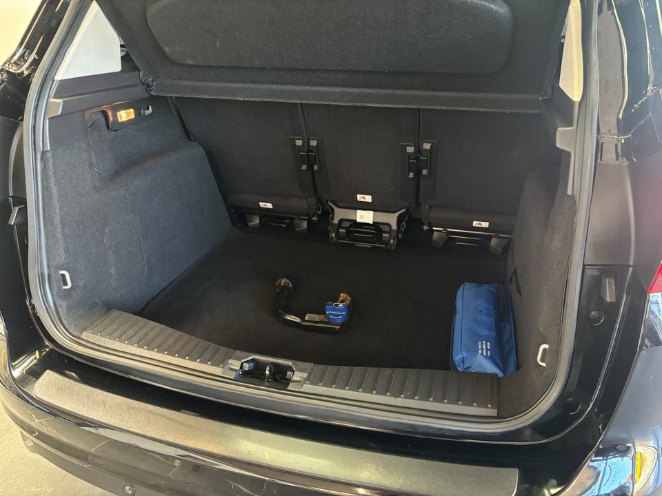 Ford C-MAX 1,0 SCTi 100 Titanium 5d