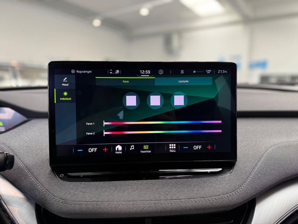 Skoda Enyaq 60 iV Loft 5d