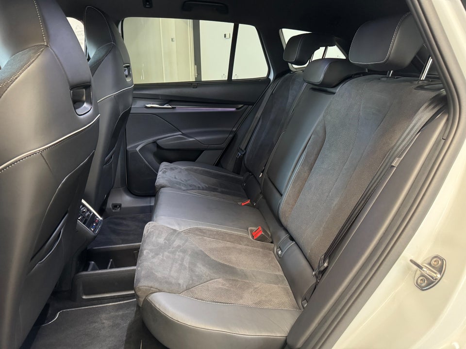 Skoda Enyaq 85 iV Sportline 5d