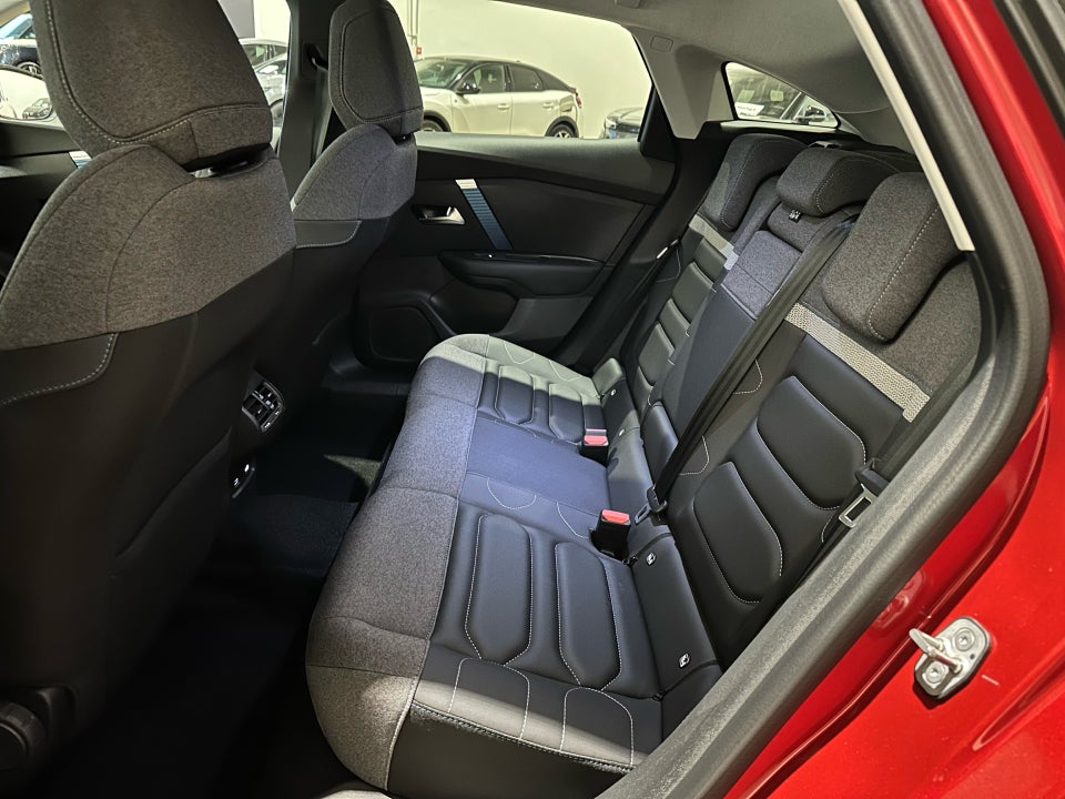 Citroën ë-C4 50 Shine 5d