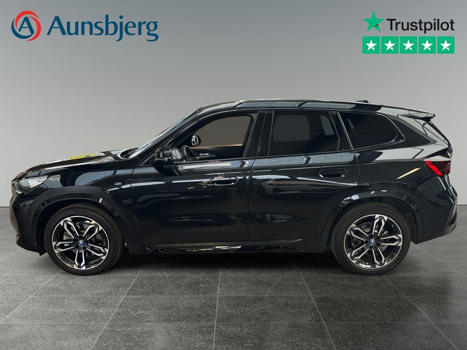 BMW iX1 xDrive30 M-Sport 5d
