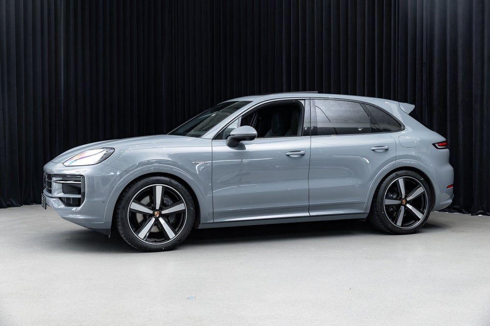 Porsche Cayenne 3,0 E-Hybrid Tiptr. 5d