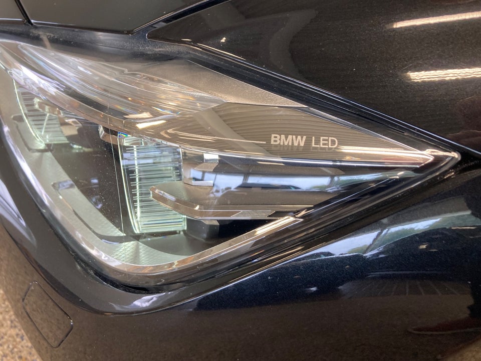 BMW 320d 2,0 Advantage aut. 4d