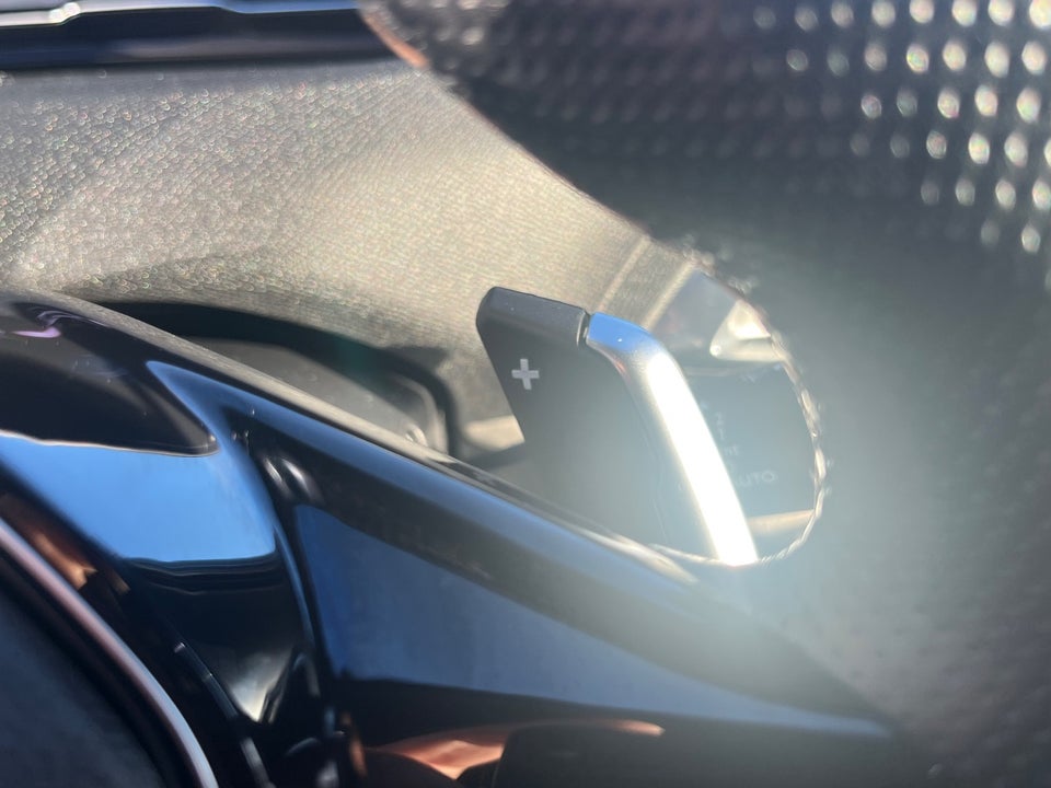 Peugeot 3008 1,6 Hybrid First GT EAT8 5d