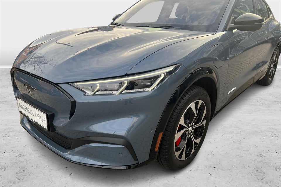 Ford Mustang Mach-E 70 Premium Standard Range AWD 5d