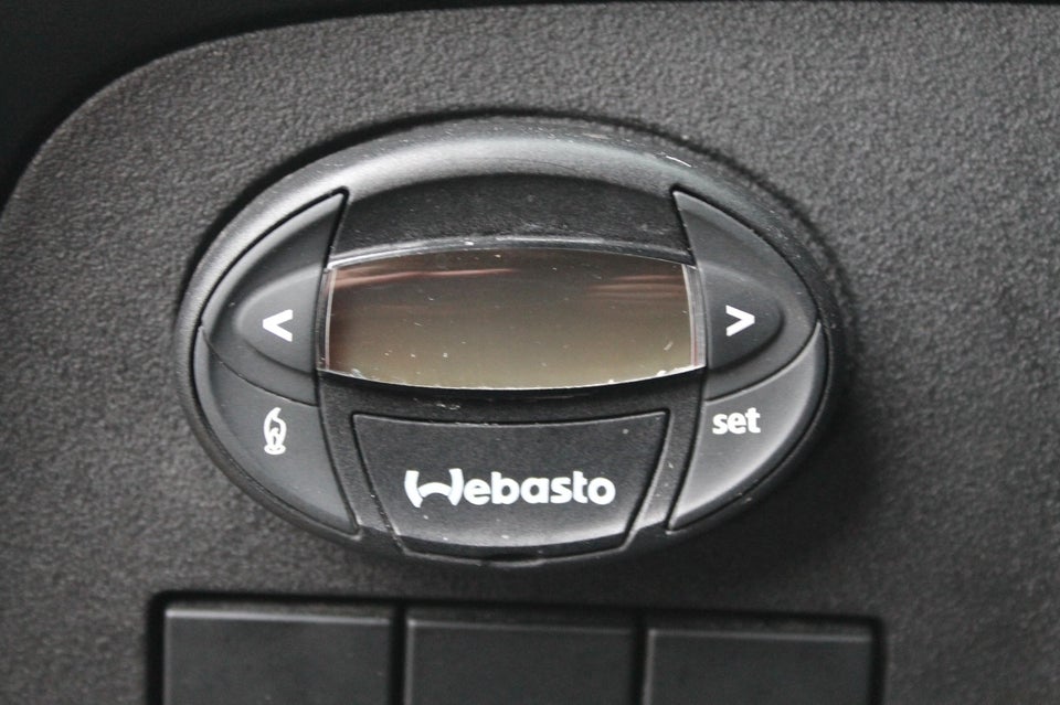 Iveco Daily 2,3 35S14 Alukasse m/lift 2d