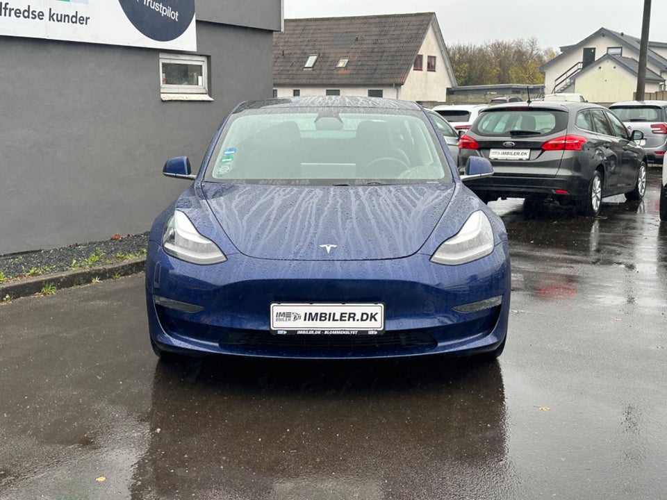 Tesla Model 3 Long Range AWD 4d